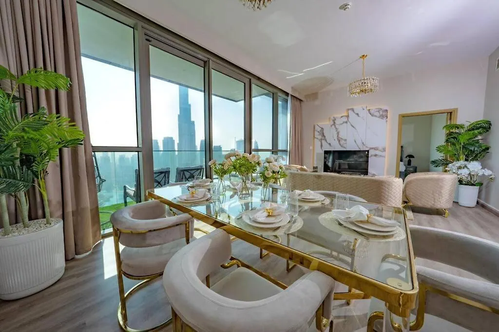 Magnificent 3Br Luxurious Apartment With Burj Khalifa View Dubai
